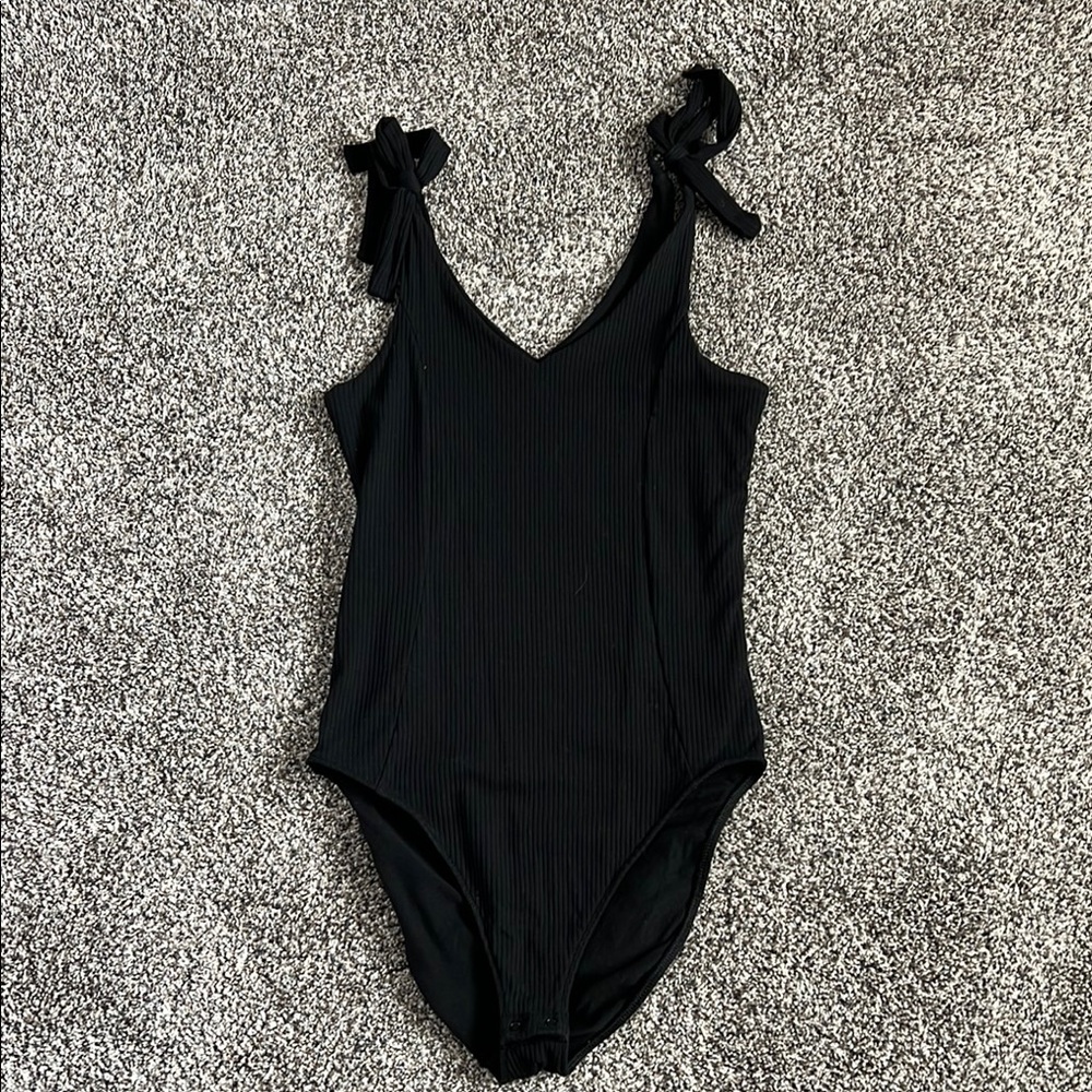 NWOT Black Ribbed Bodysuit